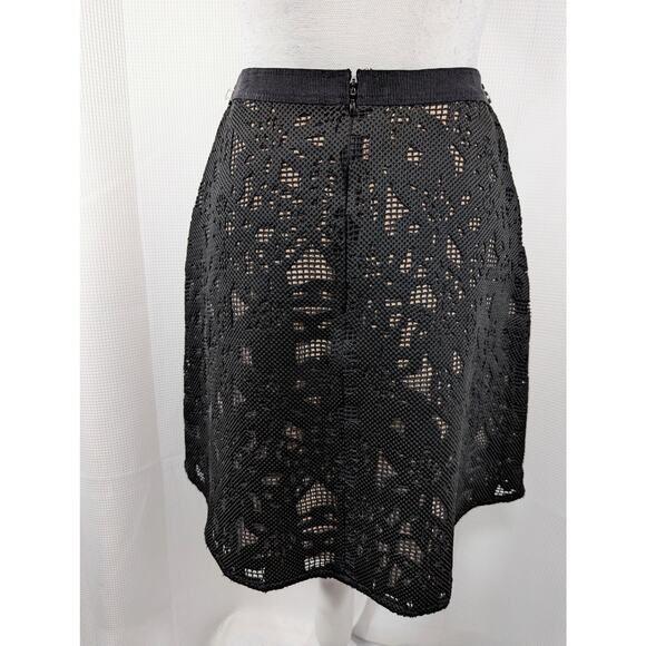 NWT! ANN TAYLOR PETITE! BLACK MACRAME LACE OVER NUDE TAN FLARED MINI SKIRT!SZ 0P - Picture 3 of 7